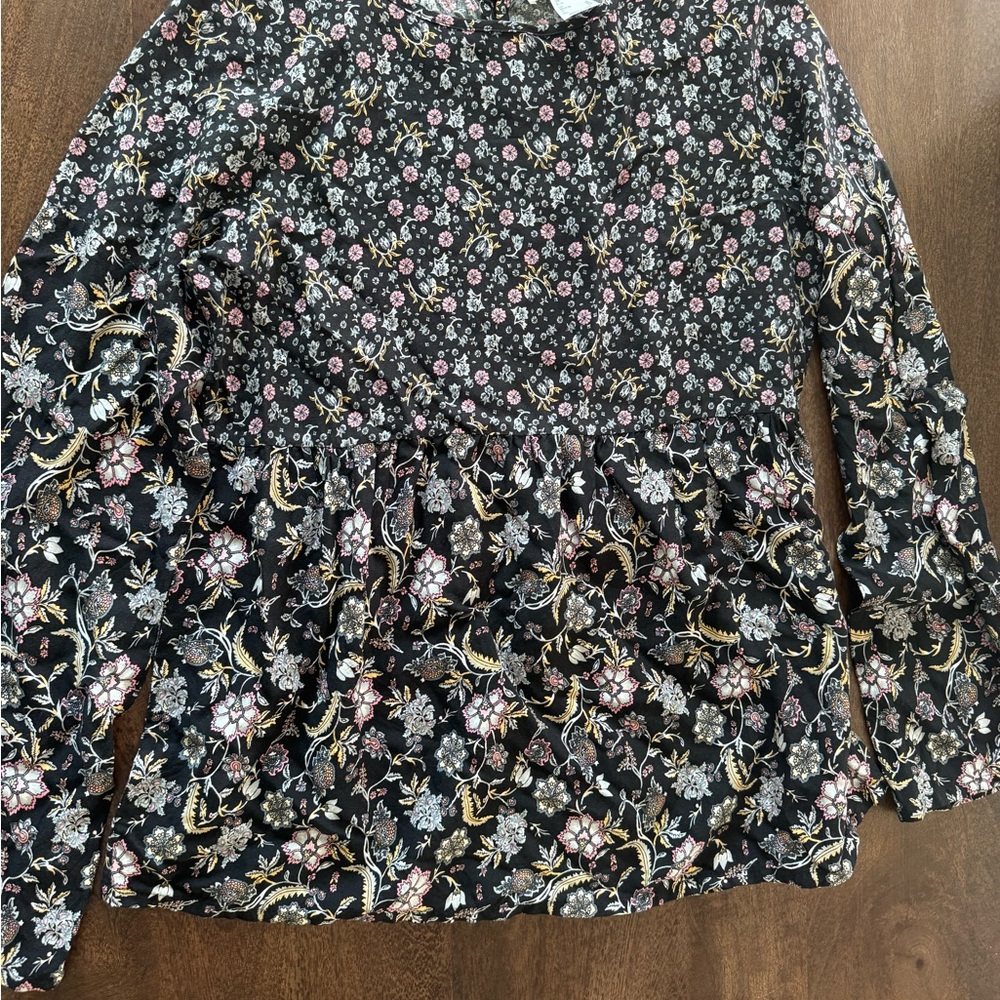 Lascana Venus Floral Long Sleeve Blouse in Black and Pink